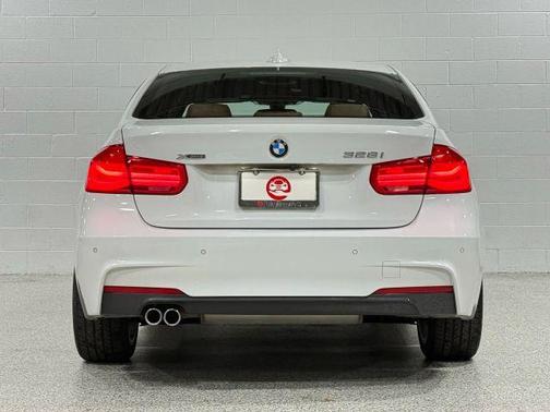 2016 BMW 328 i xDrive SULEV