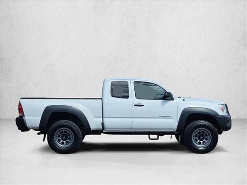 Super White [White 2014 Toyota Tacoma PreRunner