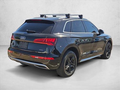 Brilliant Black [B 2019 Audi Q5 45 Premium