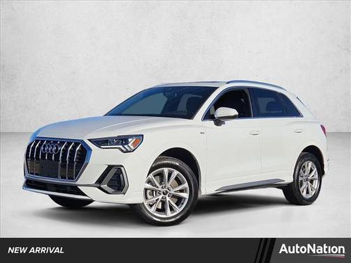 2025 Audi Q3 Premium 45 TFSI S line quattro Tiptronic