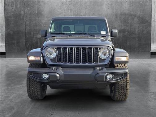 2025 Jeep Gladiator Nighthawk