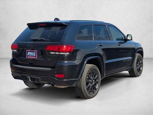 2021 Jeep Grand Cherokee Laredo