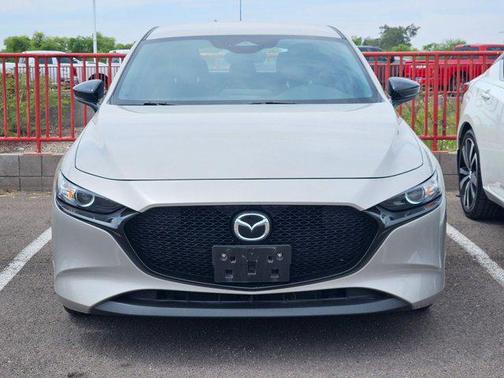 Platinum Quartz Metallic 2024 Mazda Mazda3 2.5 S Select Sport