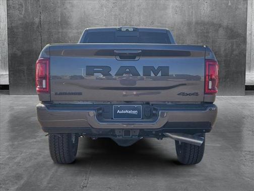 2025 RAM 2500 Laramie Crew Cab 4x4 6'4' Box