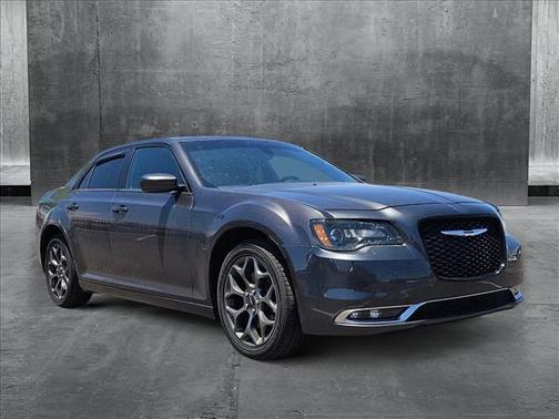 2016 Chrysler 300 S