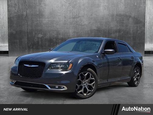 2016 Chrysler 300 S