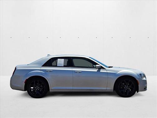 2023 Chrysler 300 S