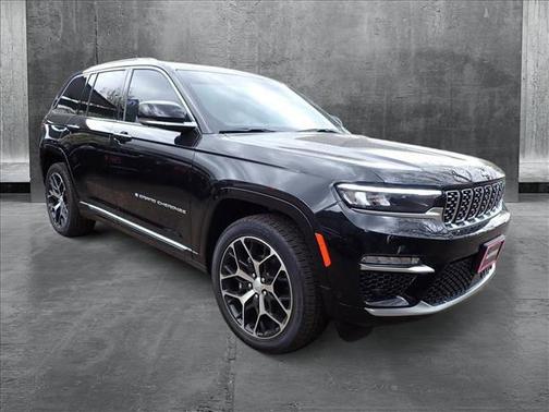 2025 Jeep Grand Cherokee Summit