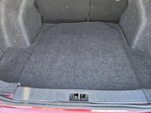 Scarlet Ember Pearl Metallic 2020 Nissan Versa 1.6 SV