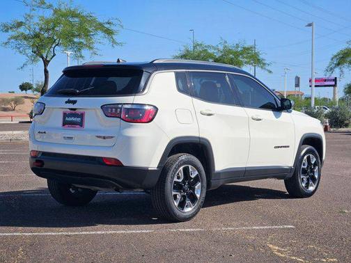White Clearcoat 2017 Jeep New Compass Trailhawk