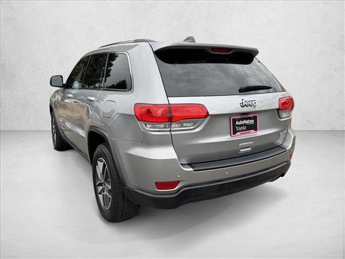 Billet Silver Metallic Clearcoat 2019 Jeep Grand Cherokee Laredo