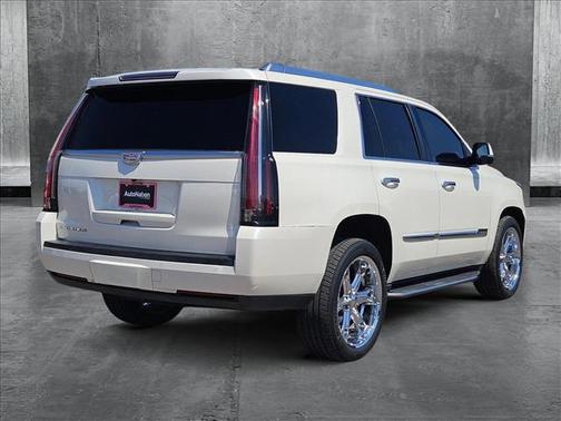 2015 Cadillac Escalade Luxury