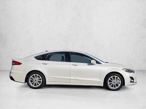 White Platinum Metallic Tri-Coat 2019 Ford Fusion Energi Titanium