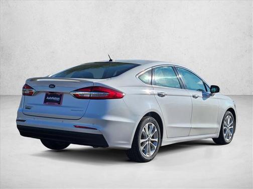 White Platinum Metallic Tri-Coat 2019 Ford Fusion Energi Titanium
