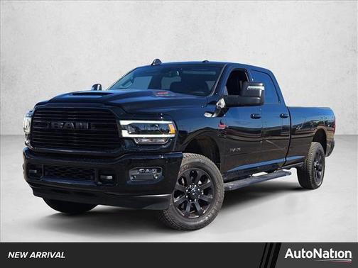 2024 RAM 3500 Laramie Crew Cab 4x4 8' Box