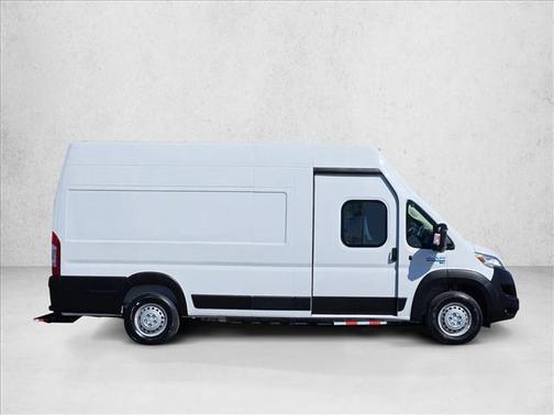 Bright White Clearcoat 2024 RAM ProMaster 3500 High Roof