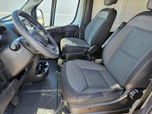 2026 RAM ProMaster 2500 Tradesman