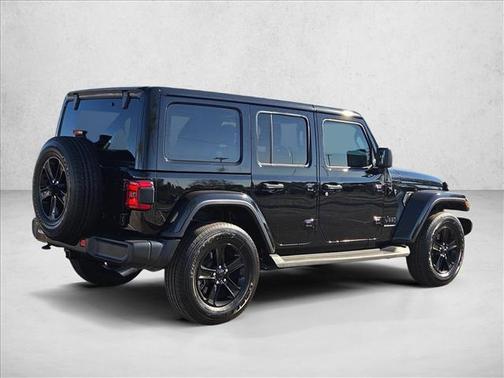 2023 Jeep Wrangler 4-Door Sahara Altitude 4x4