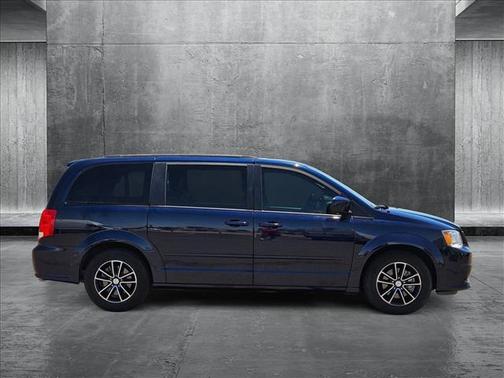 2016 Dodge Grand Caravan R/T