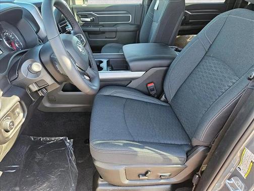 2026 RAM 2500 Big Horn Crew Cab 4x4 6'4' Box