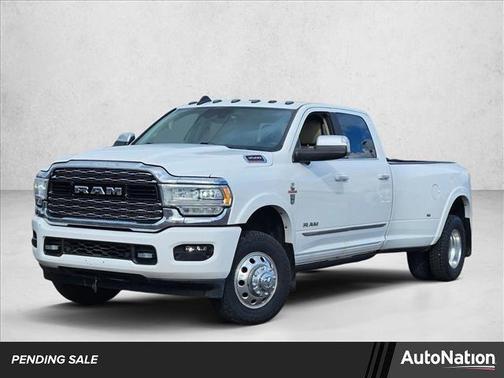2019 RAM 3500 Limited Crew Cab 4x4 8' Box