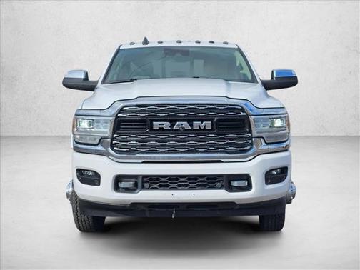 2019 RAM 3500 Limited Crew Cab 4x4 8' Box