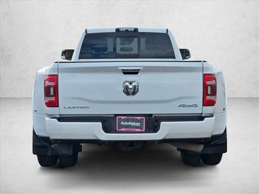 2019 RAM 3500 Limited Crew Cab 4x4 8' Box