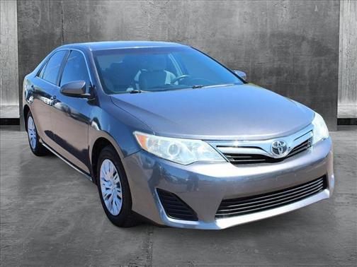 2013 Toyota Camry LE