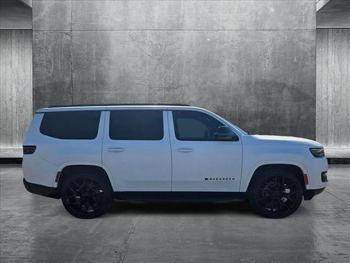 2023 Jeep Wagoneer Series II Carbide 4x4