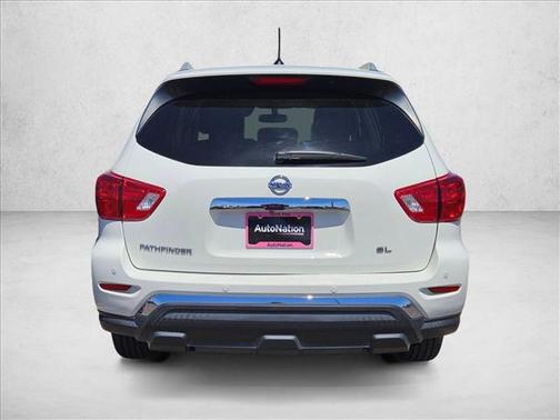 Glacier White 2018 Nissan Pathfinder SL