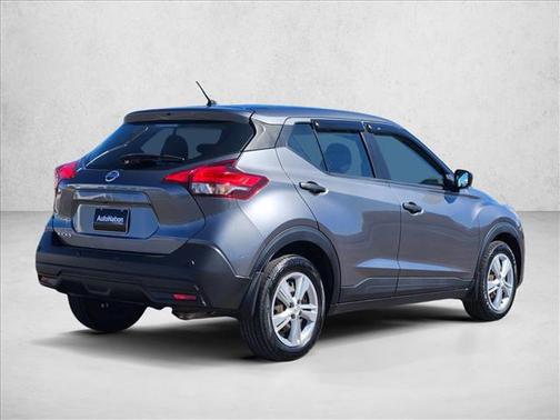 Gun Metallic 2020 Nissan Kicks S