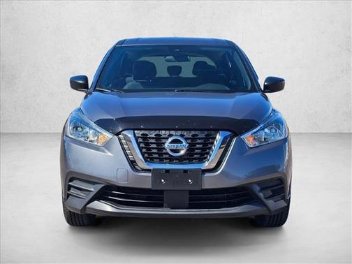Gun Metallic 2020 Nissan Kicks S