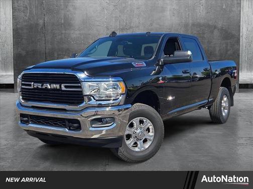 2021 RAM 2500 Big Horn Crew Cab 4x4 6'4' Box