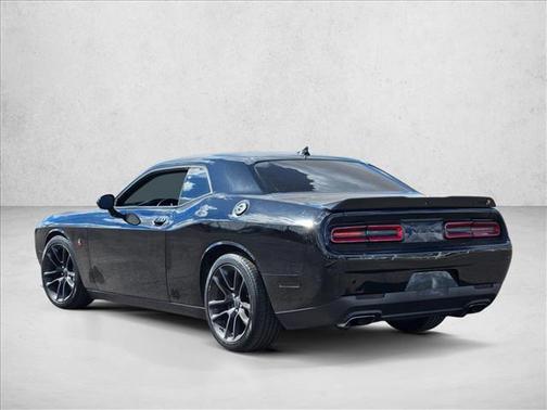 2022 Dodge Challenger R/T Scat Pack