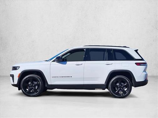 Bright White Clearcoat 2026 Jeep Grand Cherokee Limited