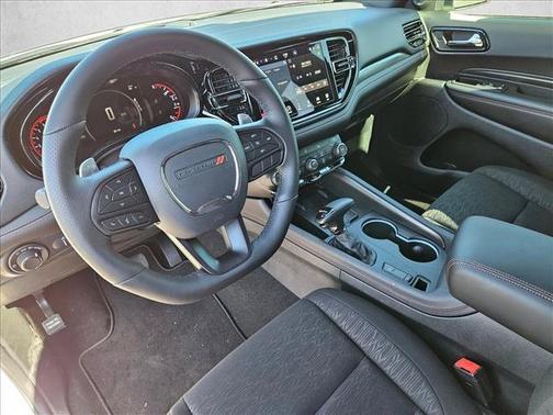DB Black Clearcoat 2026 Dodge Durango GT AWD HEMI V8