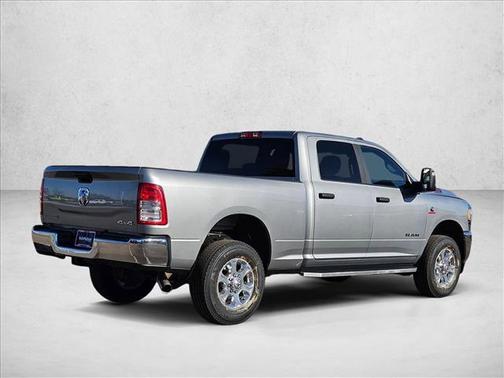 2023 RAM 2500 Big Horn Crew Cab 4x4 6'4' Box