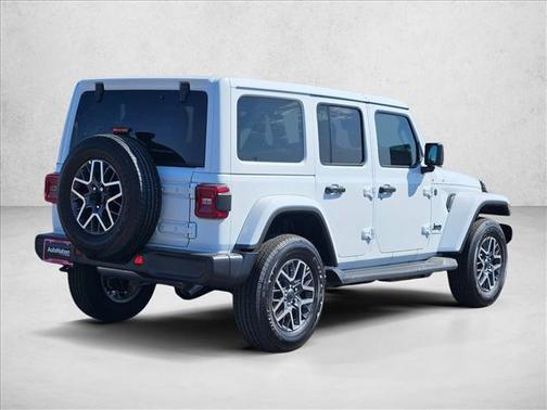 Bright White Clearcoat 2026 Jeep Wrangler 4-Door Sahara 4x4