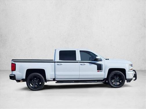 2017 Chevrolet Silverado 1500 2LT