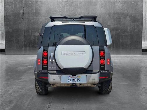 2024 Land Rover Defender 110 P400 S