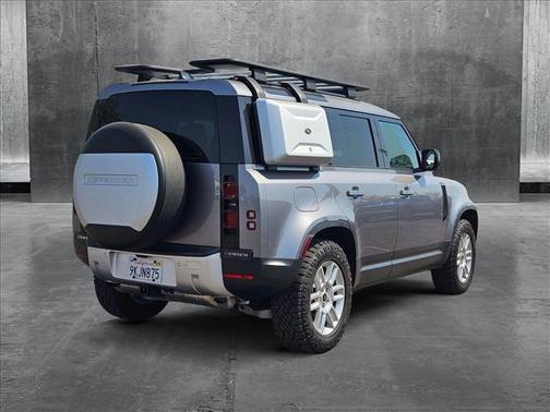 2024 Land Rover Defender 110 P400 S