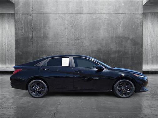 2023 Hyundai ELANTRA HEV Blue