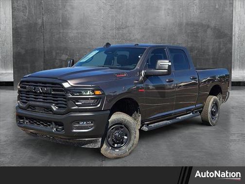 2025 RAM 2500 Tradesman Crew Cab 4x4 6'4' Box