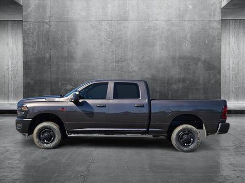 2025 RAM 2500 Tradesman Crew Cab 4x4 6'4' Box