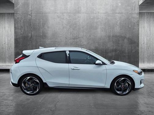 2019 Hyundai Veloster Base