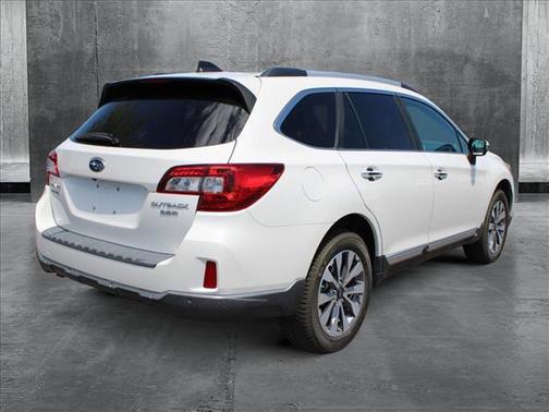 2017 Subaru Outback 3.6R Touring