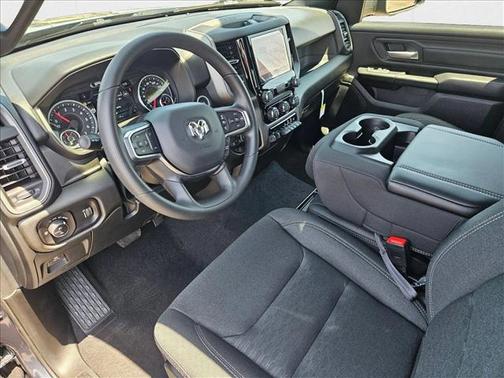 2026 RAM 1500 Warlock Crew Cab 4x4 5'7' Box