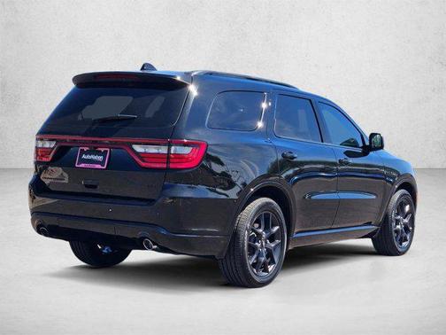 DB Black Clearcoat 2026 Dodge Durango GT HEMI V8 AWD