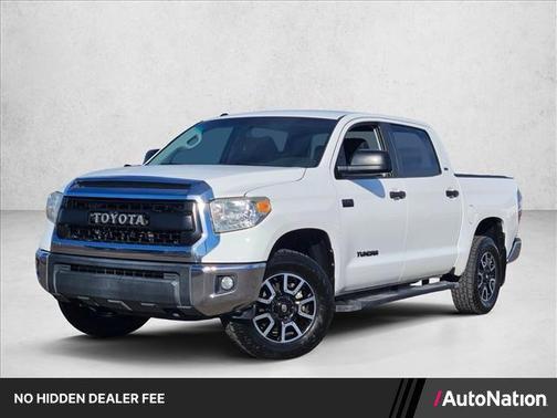 Super White 2015 Toyota Tundra SR5
