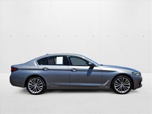 2023 BMW 530 i